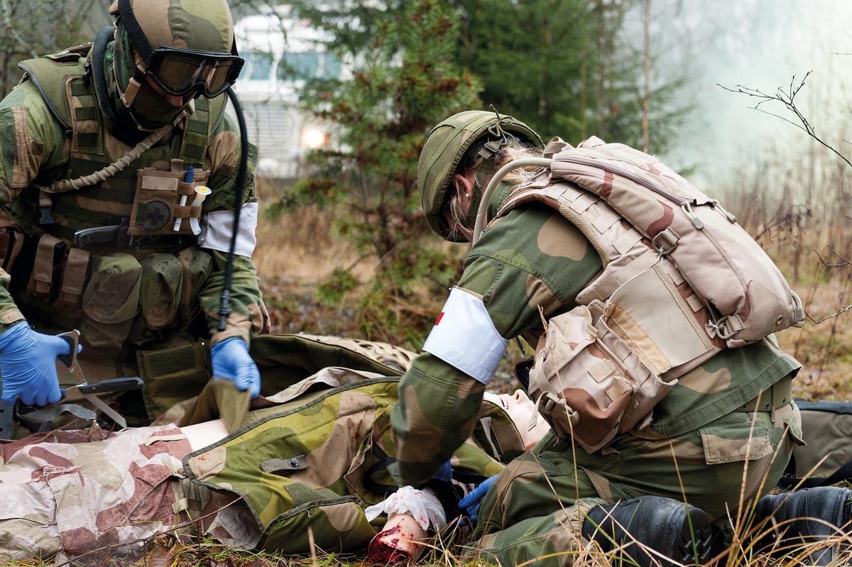 Combat simulation with the military using SimMan Essential