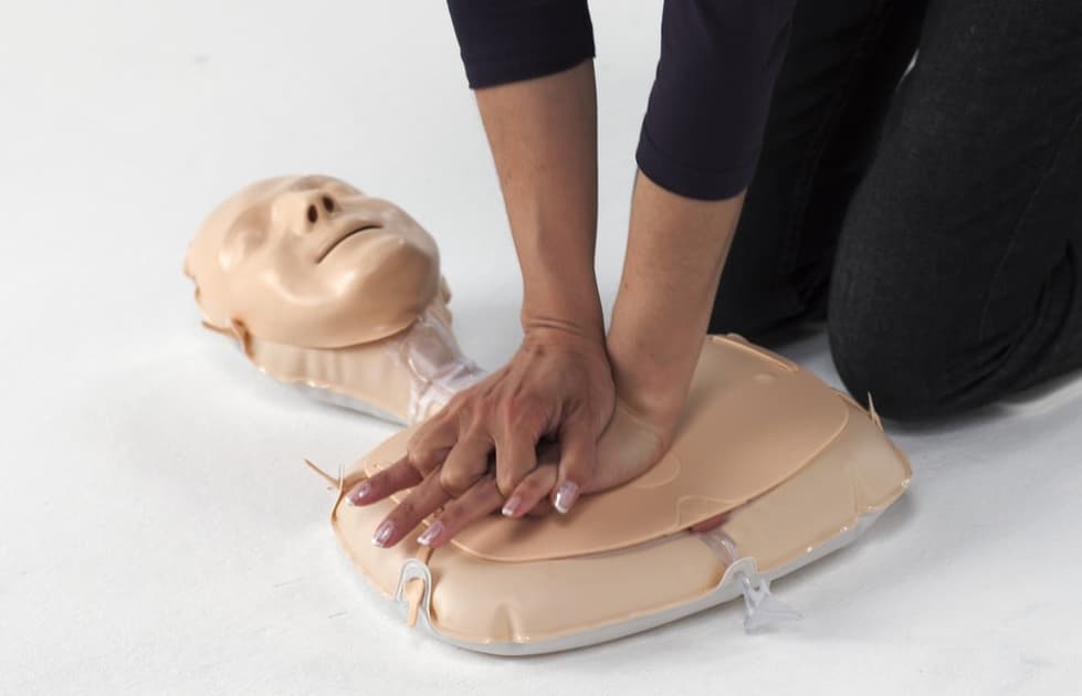 ミニアン | Laerdal Medical