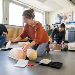 Little Anne and AED Trainer Kit | Laerdal Medical