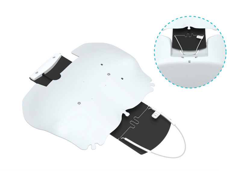 LA Chest plate assembly