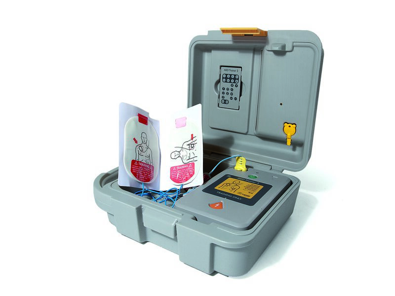 AED Trainer 3
