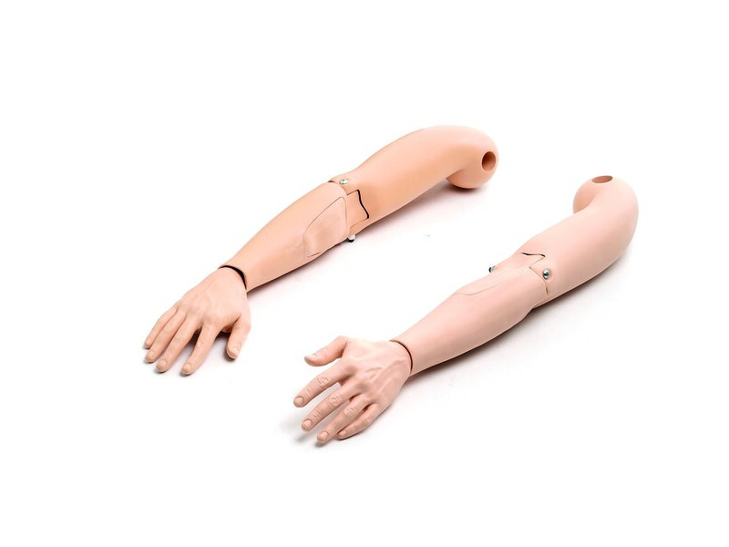 Arme Resusci Anne (links und rechts) 