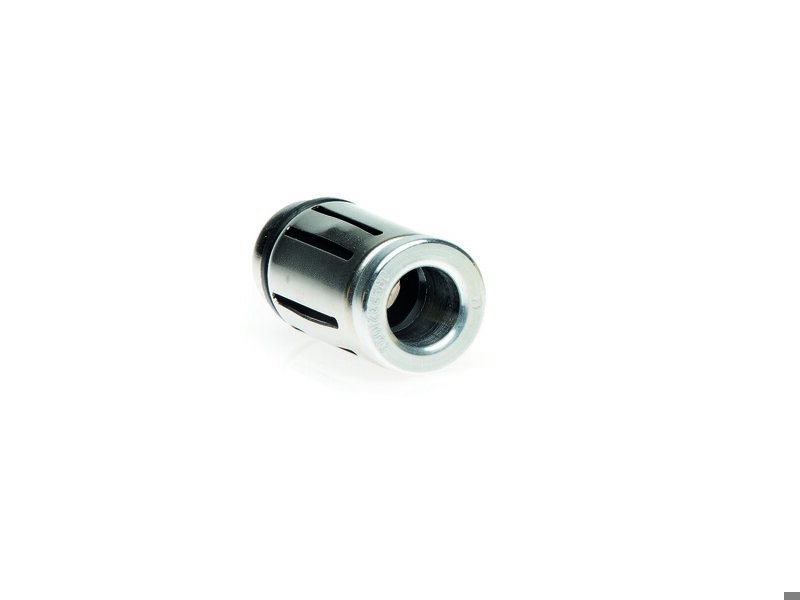 Socket adapter